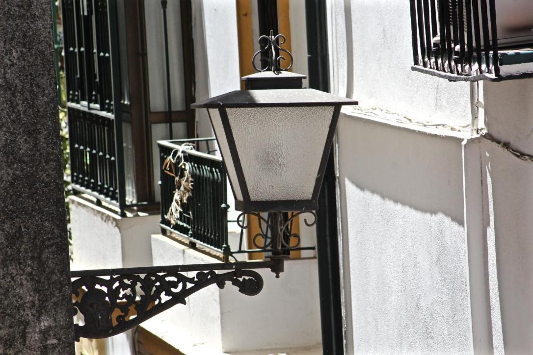 Acogedor Apt 8Pax 4Bdr 2Bth - Cozyhomesevilla1 Exterior photo