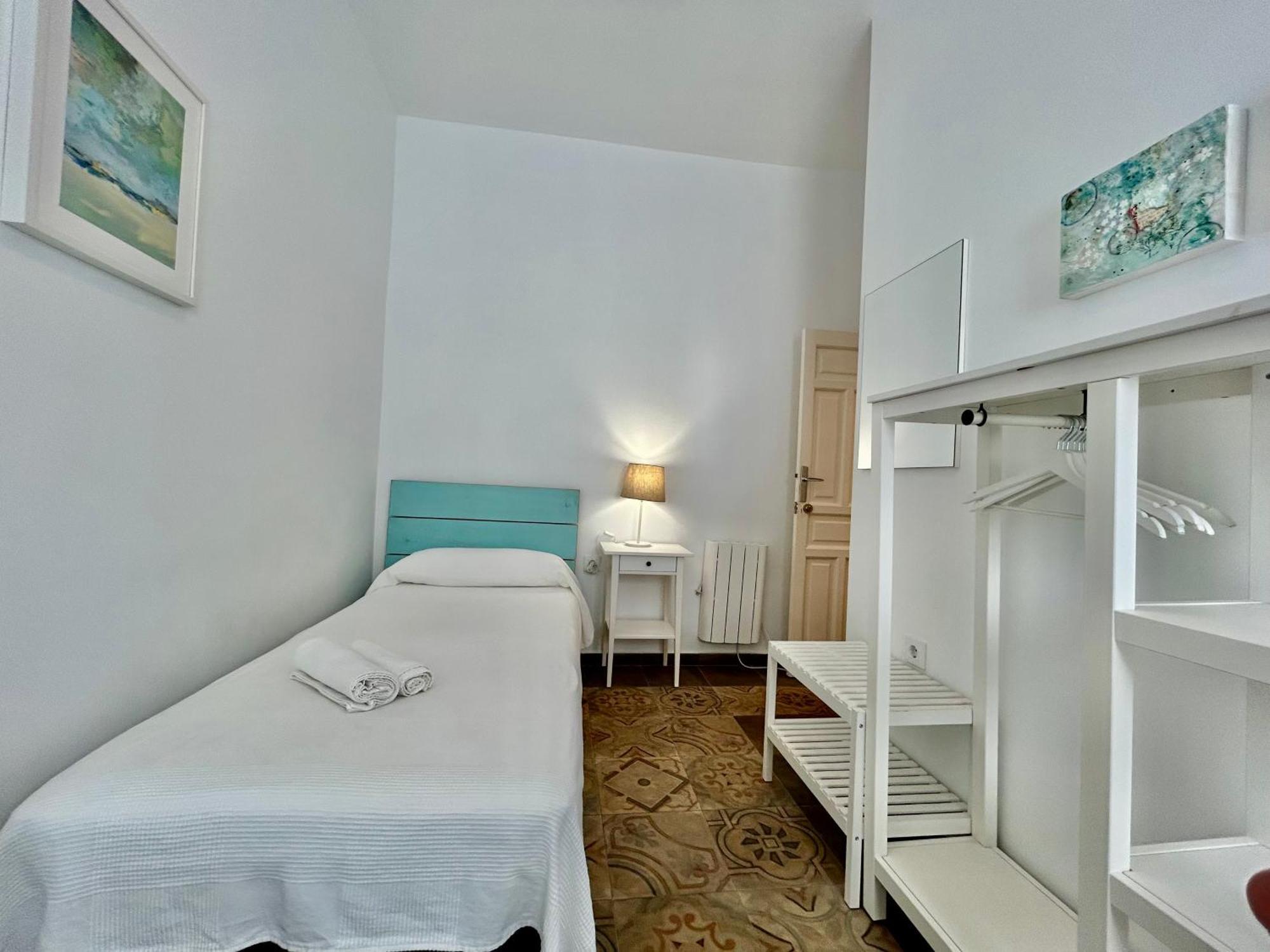 Acogedor Apt 8Pax 4Bdr 2Bth - Cozyhomesevilla1 Exterior photo