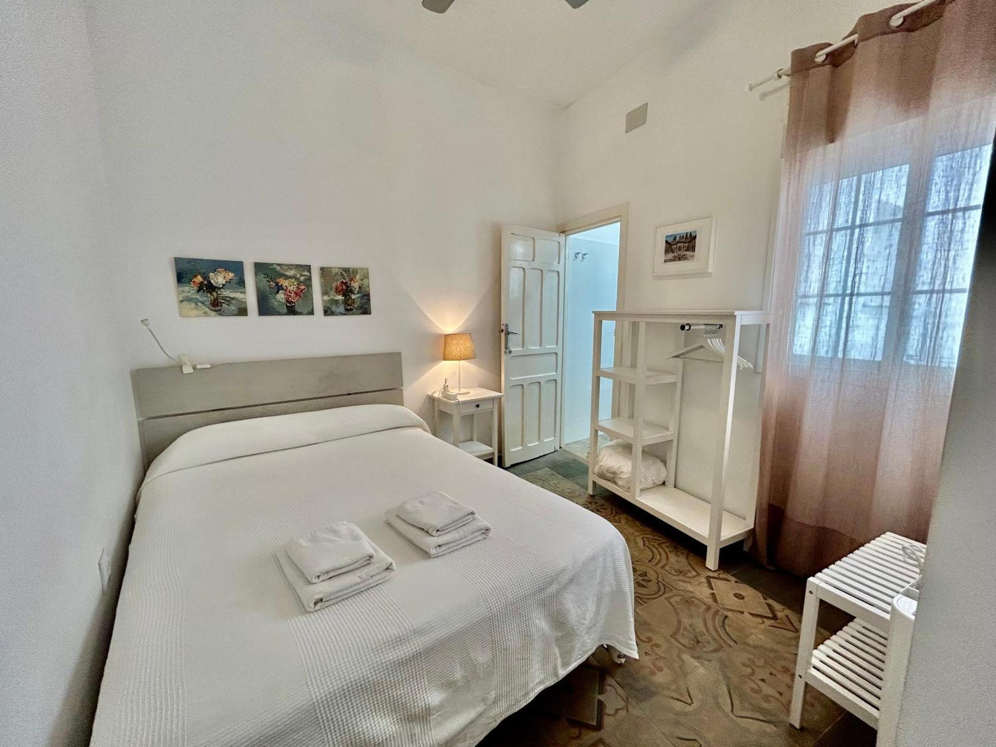 Acogedor Apt 8Pax 4Bdr 2Bth - Cozyhomesevilla1 Exterior photo